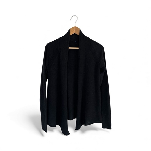 Kohl's Sweaters - Kohl's Classic Black Women's Cardigan